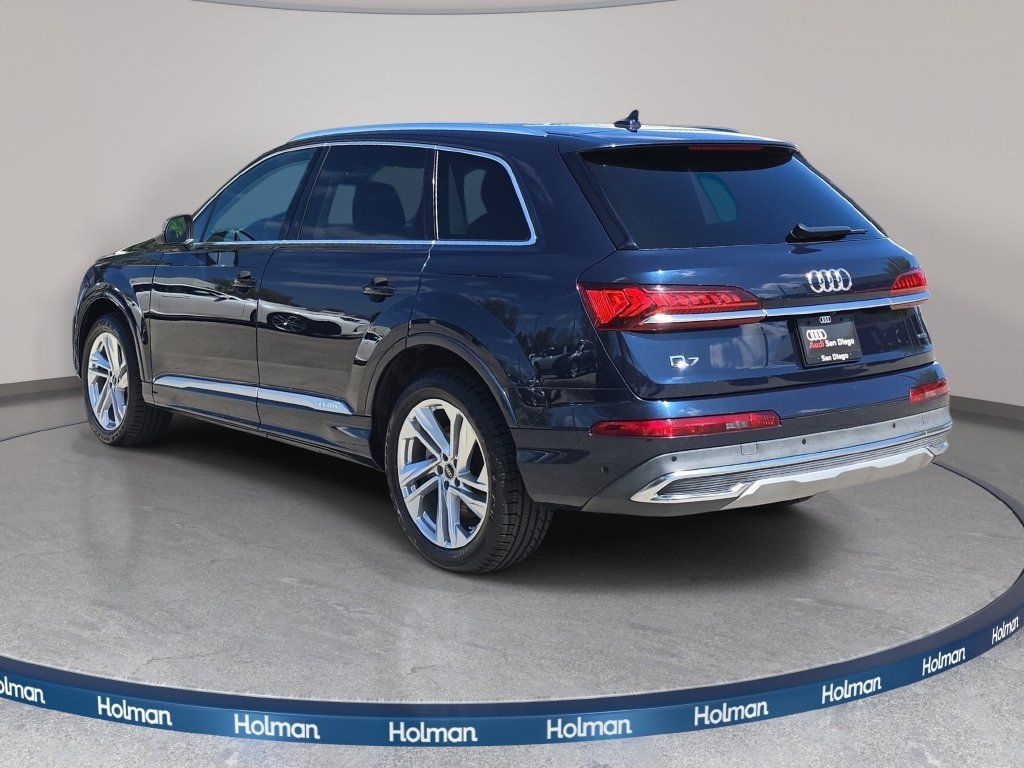 Used 2023 Audi Q7 2.0T Premium w/ Convenience Package AWD/4WD image 8