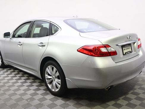 Used 2011 INFINITI M37 x w/ Premium Pkg AWD/4WD image 3