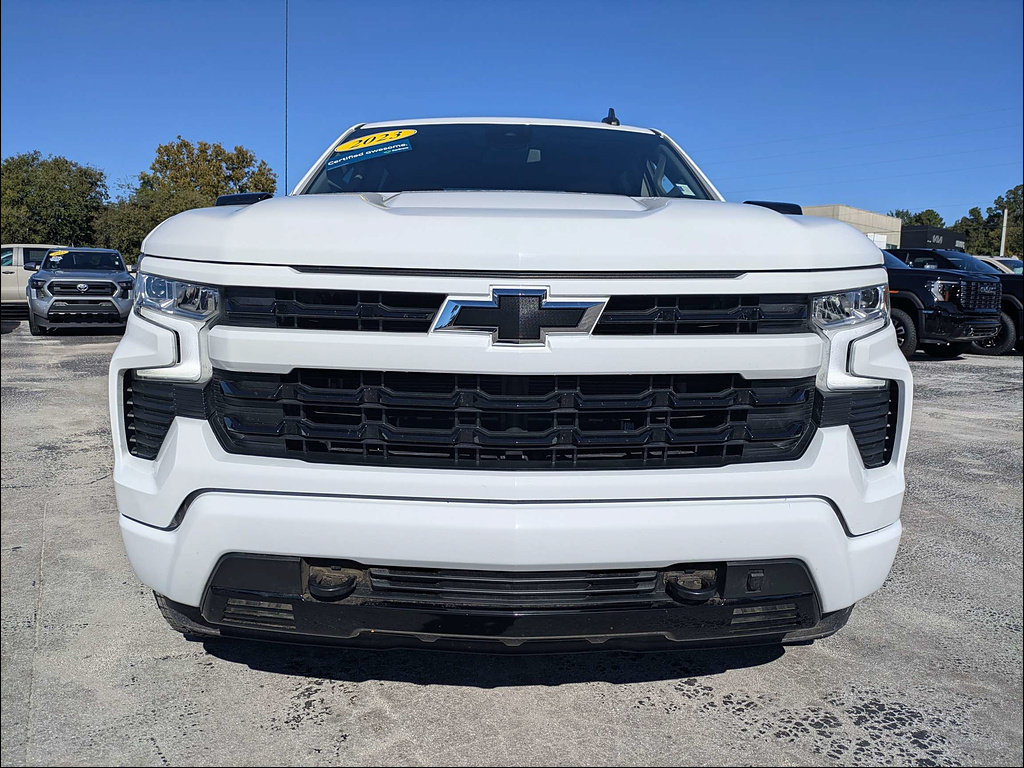 Used 2023 Chevrolet Silverado 1500 RST w/ Z71 Off-Road Package AWD/4WD image 9