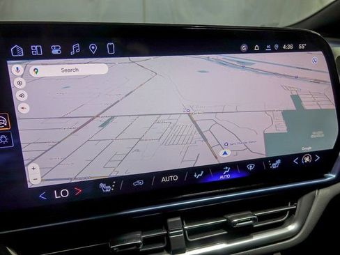 New 2026 Chevrolet Equinox EV LT image 16