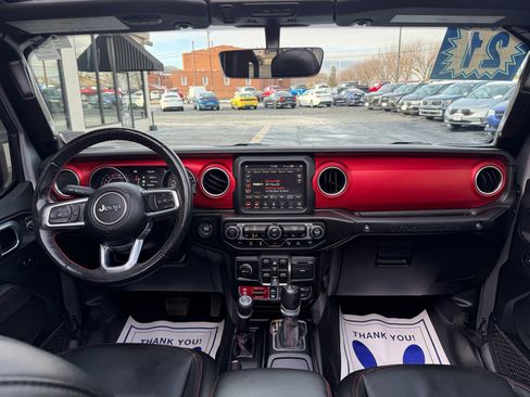 Used 2021 Jeep Wrangler Unlimited Rubicon image 16