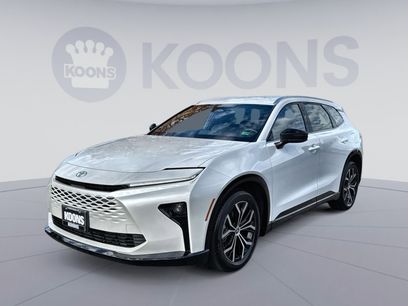 Used 2025 Toyota Crown Signia