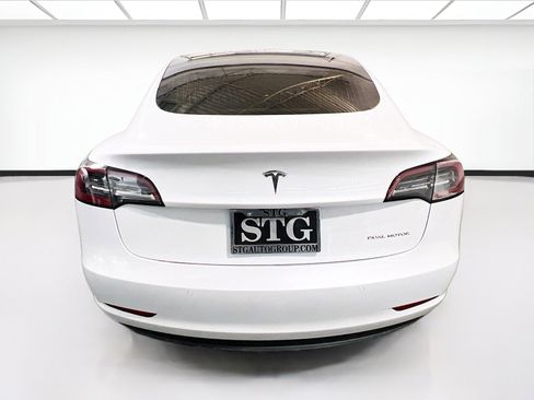 Used 2020 Tesla Model 3 Long Range AWD/4WD image 5