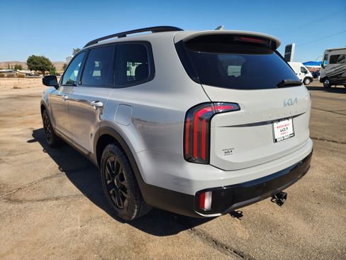 Used 2024 Kia Telluride SX Prestige X-Pro AWD/4WD image 6