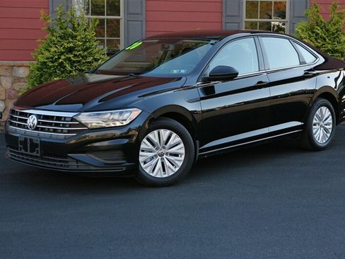 Used 2020 Volkswagen Jetta S w/ Driver Assistance Package image 1