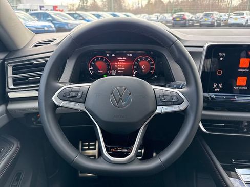 New 2026 Volkswagen Atlas Peak Edition image 19