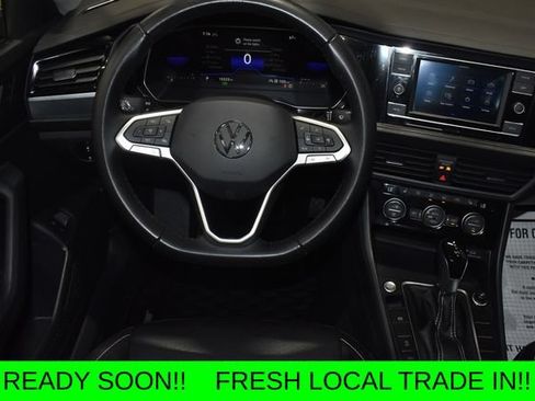 Used 2023 Volkswagen Jetta SE FWD image 27