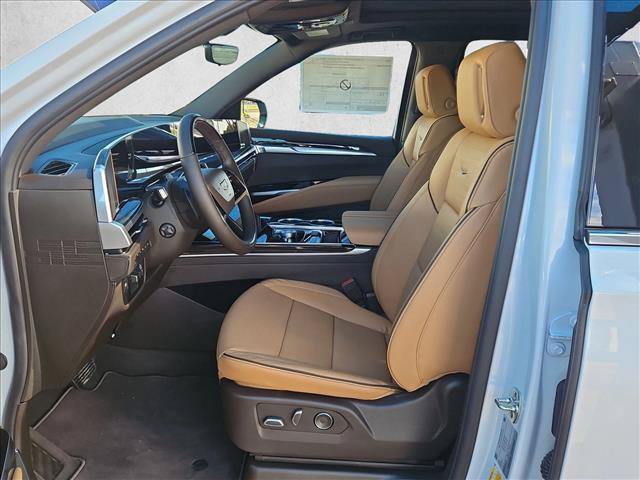 New 2027 Cadillac Escalade Luxury w/ Touring Package AWD/4WD image 4