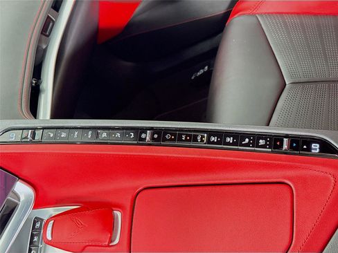Used 2022 Chevrolet Corvette Stingray Preferred Conv w/ Battery Protection Package image 15