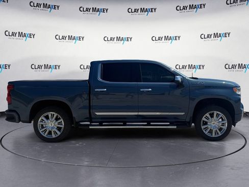 Used 2024 Chevrolet Silverado 1500 High Country w/ High Country Premium Package AWD/4WD image 6