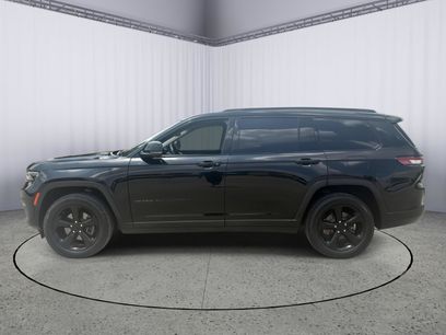 Used 2022 Jeep Grand Cherokee L Limited w/ Black Appearance Package