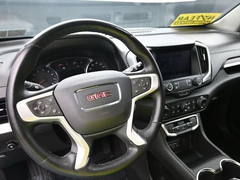 Used 2023 GMC Terrain SLT AWD/4WD image 33