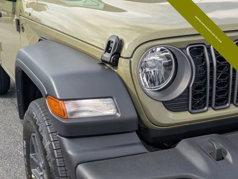 New 2026 Jeep Wrangler Unlimited Sport AWD/4WD image 9