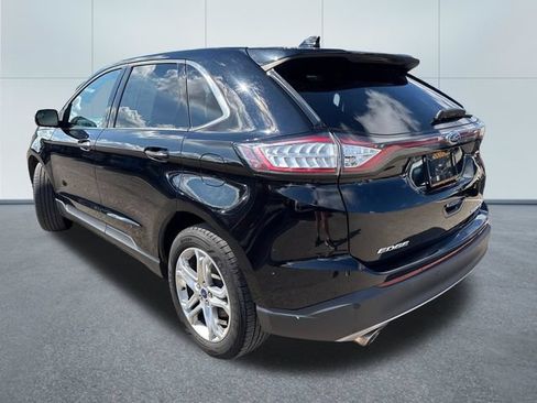 Used 2018 Ford Edge Titanium w/ Equipment Group 301A AWD/4WD image 2