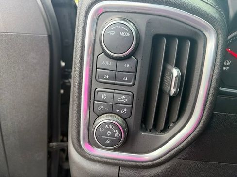 Used 2020 Chevrolet Silverado 1500 High Country w/ LPO, Dark Essentials Package AWD/4WD image 11