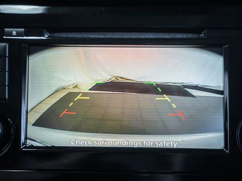 Used 2020 Nissan Rogue Sport S AWD/4WD image 44