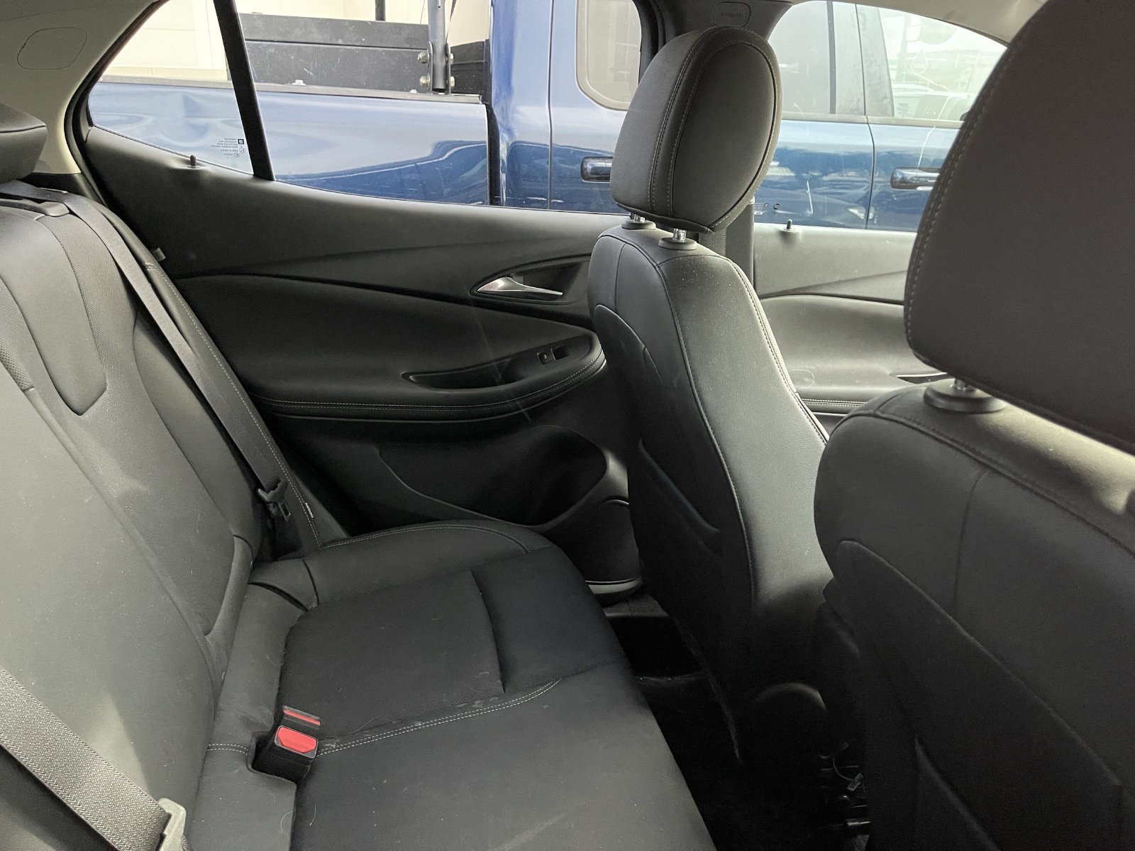 Used 2024 Buick Encore GX Sport Touring FWD image 6