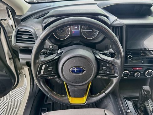 Used 2022 Subaru Crosstrek 2.5i Sport w/ Moonroof Package AWD/4WD image 15