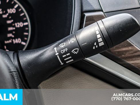 Used 2025 Nissan Altima 2.5 SV FWD image 32