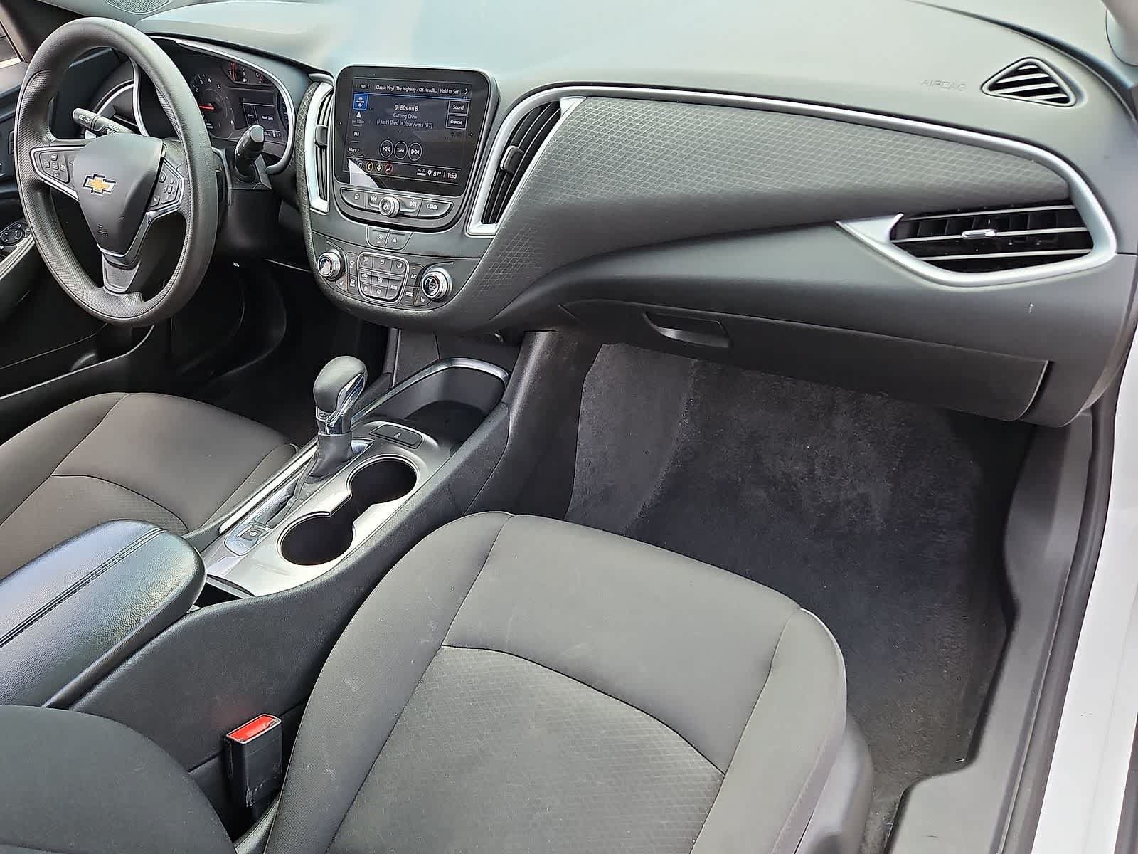 Used 2023 Chevrolet Malibu LT FWD image 34