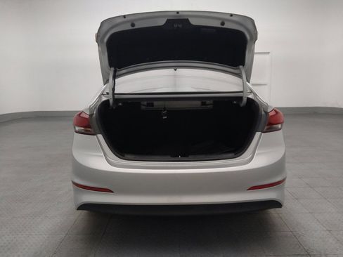 Used 2018 Hyundai Elantra SEL FWD image 29
