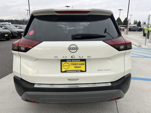 Certified 2023 Nissan Rogue SV image 8