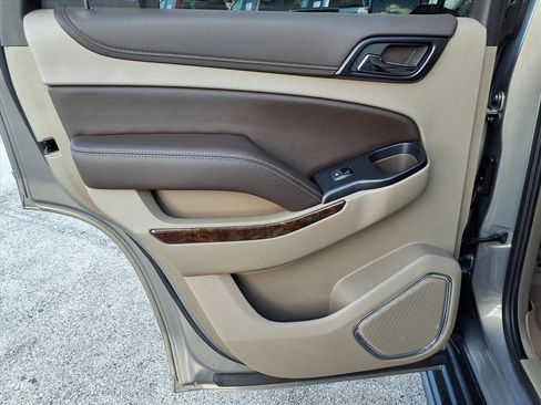 Used 2019 Chevrolet Tahoe LT image 22