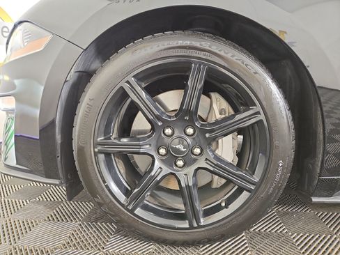 Used 2020 Ford Mustang GT Premium w/ Black Accent Package RWD image 33