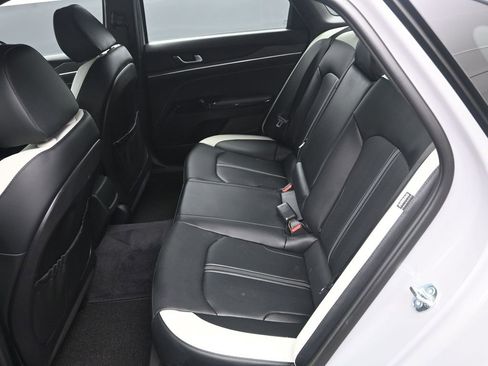 Certified 2025 Kia K5 GT-Line w/ GT-Line Premium Package image 32