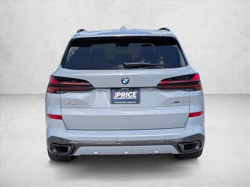 Used 2026 BMW X5 sDrive40i w/ M Sport Package RWD image 7