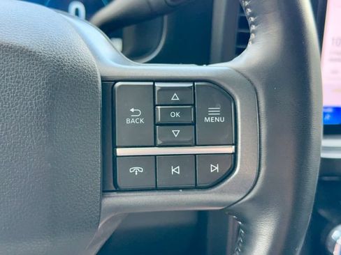 Used 2023 Ford F250 Lariat w/ Sport Appearance Package AWD/4WD image 18