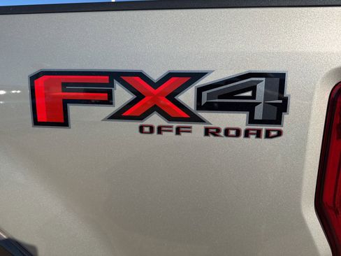 Used 2017 Ford F350 Lariat w/ Lariat Ultimate Package image 9