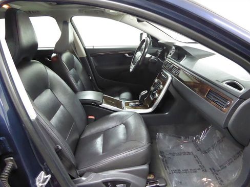 Used 2015 Volvo XC70 T6 image 23