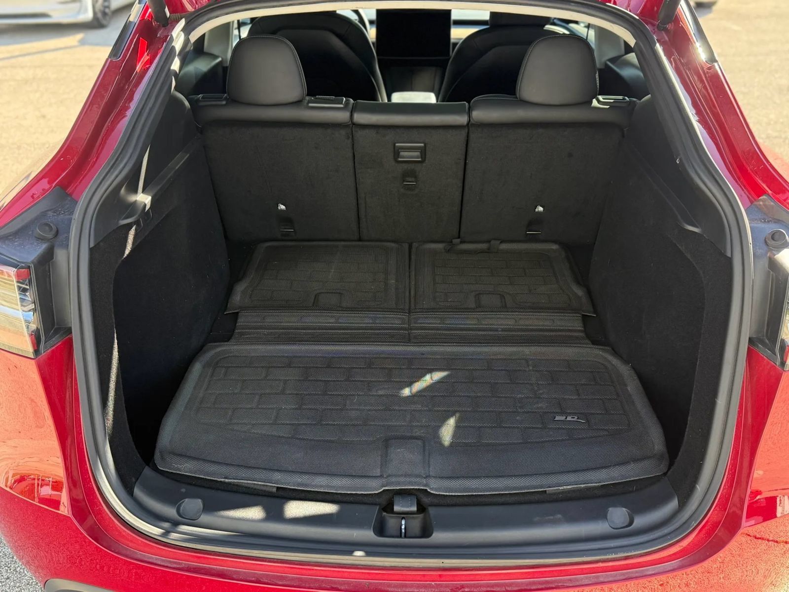 Used 2023 Tesla Model Y AWD image 23