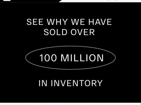 Used 2022 Tesla Model S Plaid image 9