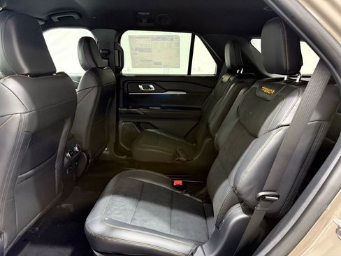 New 2026 Ford Explorer Tremor w/ Tremor Convenience Package image 18