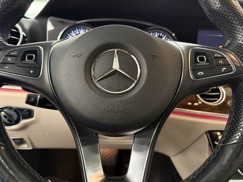Used 2017 Mercedes-Benz E 300 4MATIC image 14