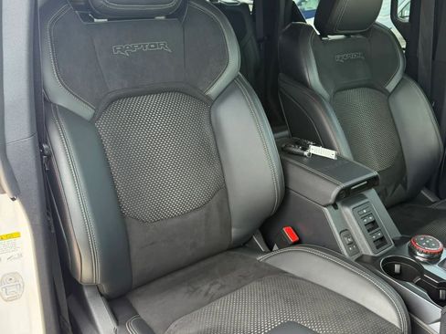 Used 2025 Ford Bronco Raptor AWD/4WD image 22