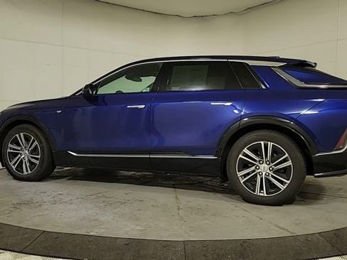 Used 2024 Cadillac Lyriq Luxury image 4