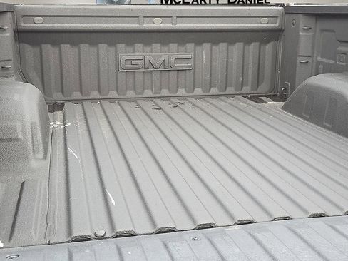 Used 2022 GMC Sierra 1500 Elevation image 8