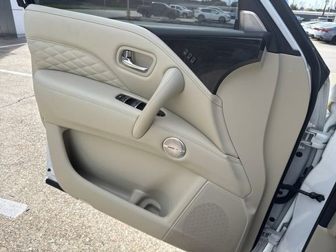 Used 2023 INFINITI QX80 Sensory w/ Cargo Package AWD/4WD image 24