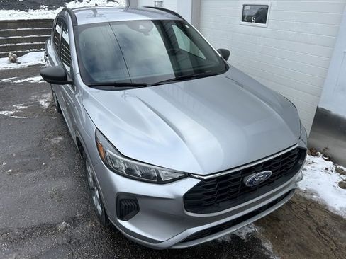 Used 2024 Ford Escape ST-Line image 7