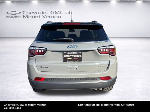 Used 2022 Jeep Compass Limited AWD/4WD image 4