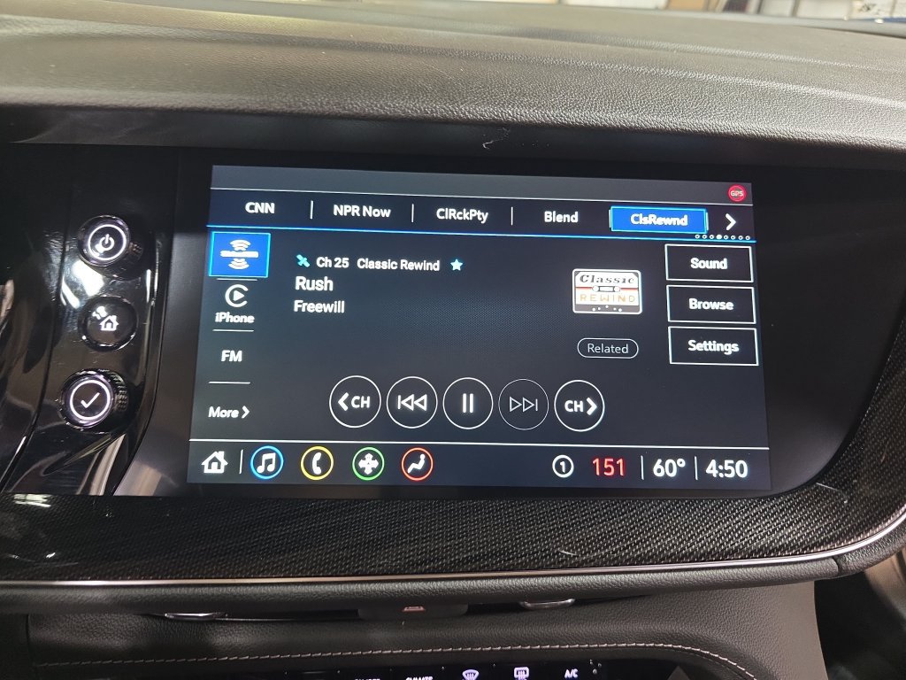 Used 2023 Buick Envision Essence AWD/4WD image 21