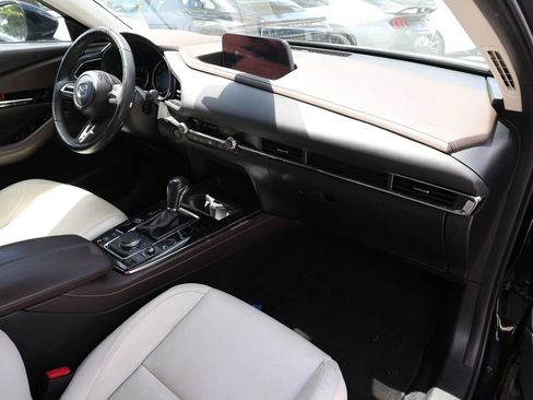 Certified 2023 MAZDA CX-30 AWD 2.5 S w/ Premium Package image 21