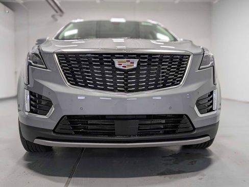 New 2026 Cadillac XT5 Premium Luxury w/ Driver Assist Package AWD/4WD image 2