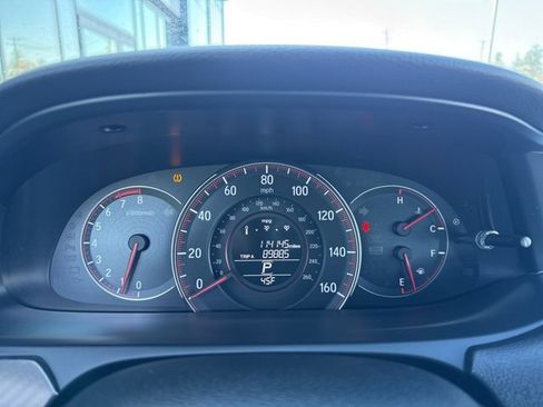 Used 2017 Honda Accord Sport image 18