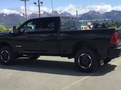 New 2025 RAM 2500 Laramie w/ Towing Technology Group image 6