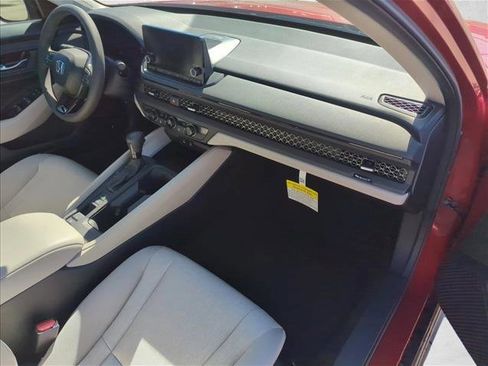 New 2025 Honda Accord Touring image 4