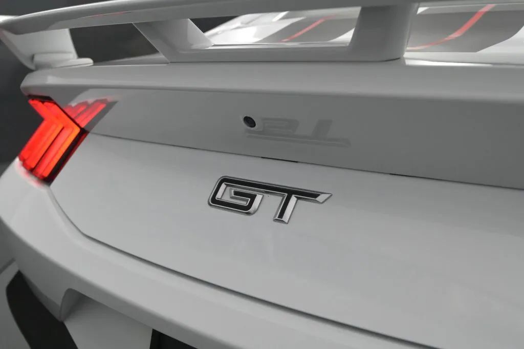 Used 2024 Ford Mustang GT Premium w/ GT Performance Package RWD image 18